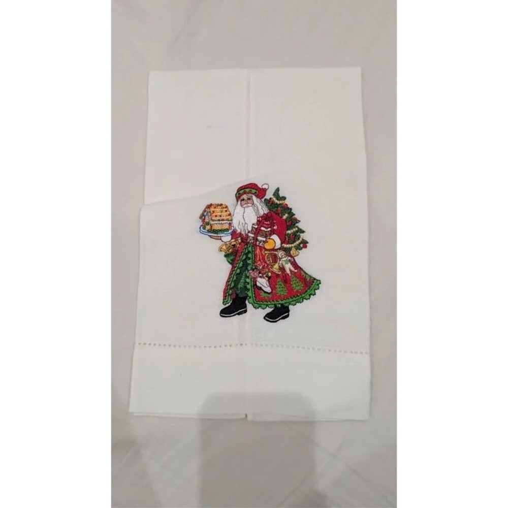 Bulk of 3 Classic Holiday Towels
